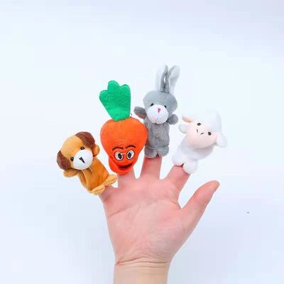 Marionetas animales interactivas del finger de la felpa del miembro de la familia para el OEM de los niños
